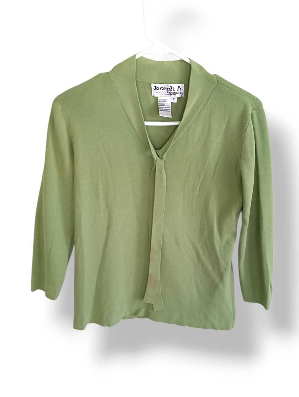 Joseph A. Grass Green Vintage Tie-Neck Lightweight Knit Top Blouse Retro Stretch